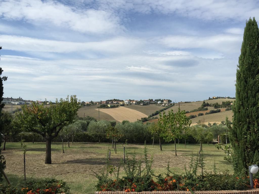 Villa Dolcevita San Costanzo Esterno foto