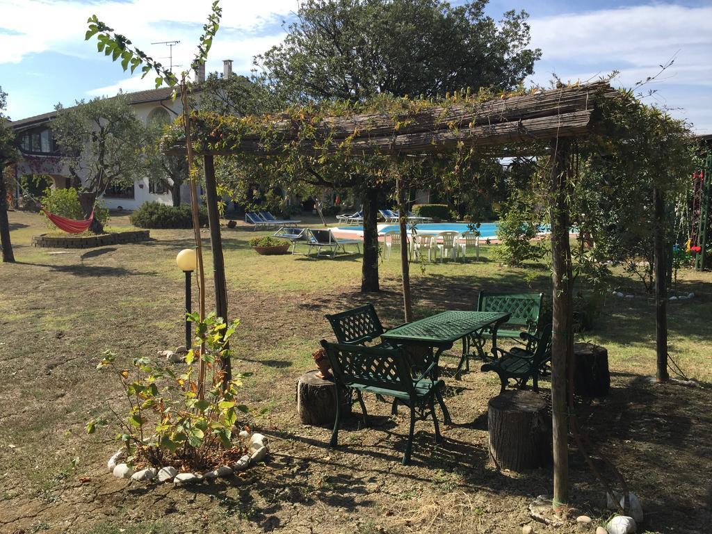 Villa Dolcevita San Costanzo Esterno foto