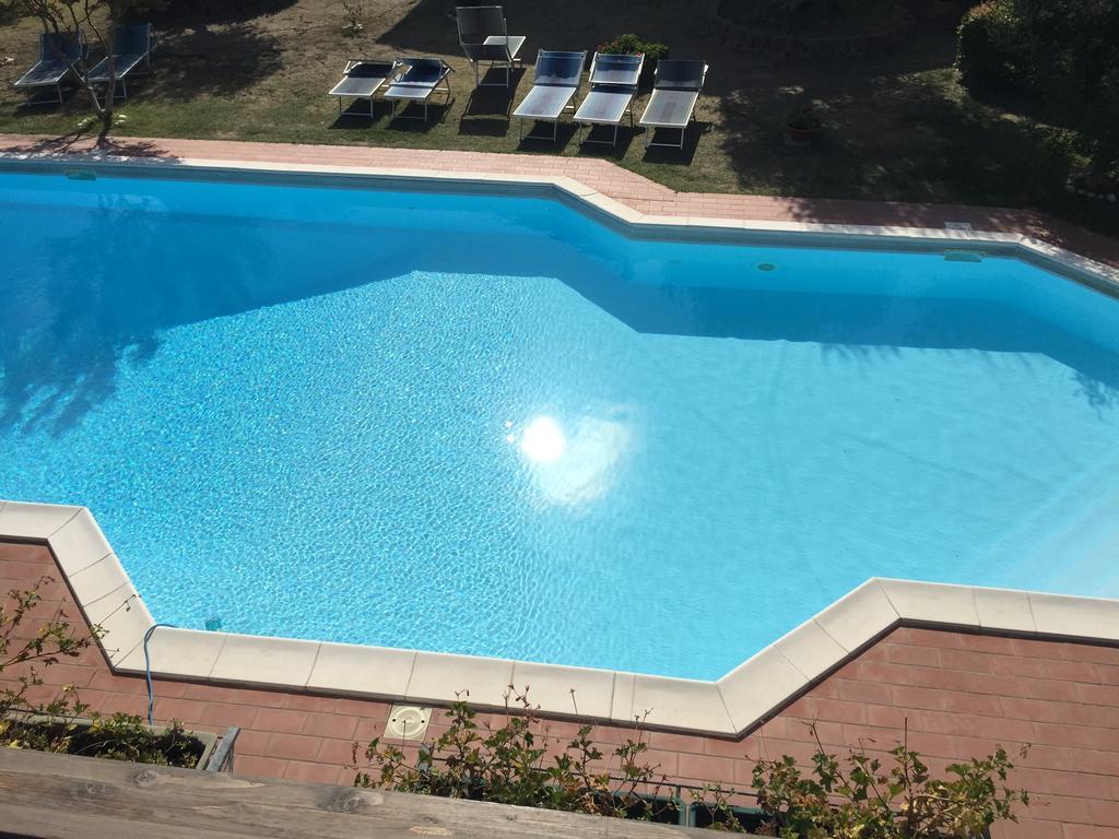 Villa Dolcevita San Costanzo Esterno foto