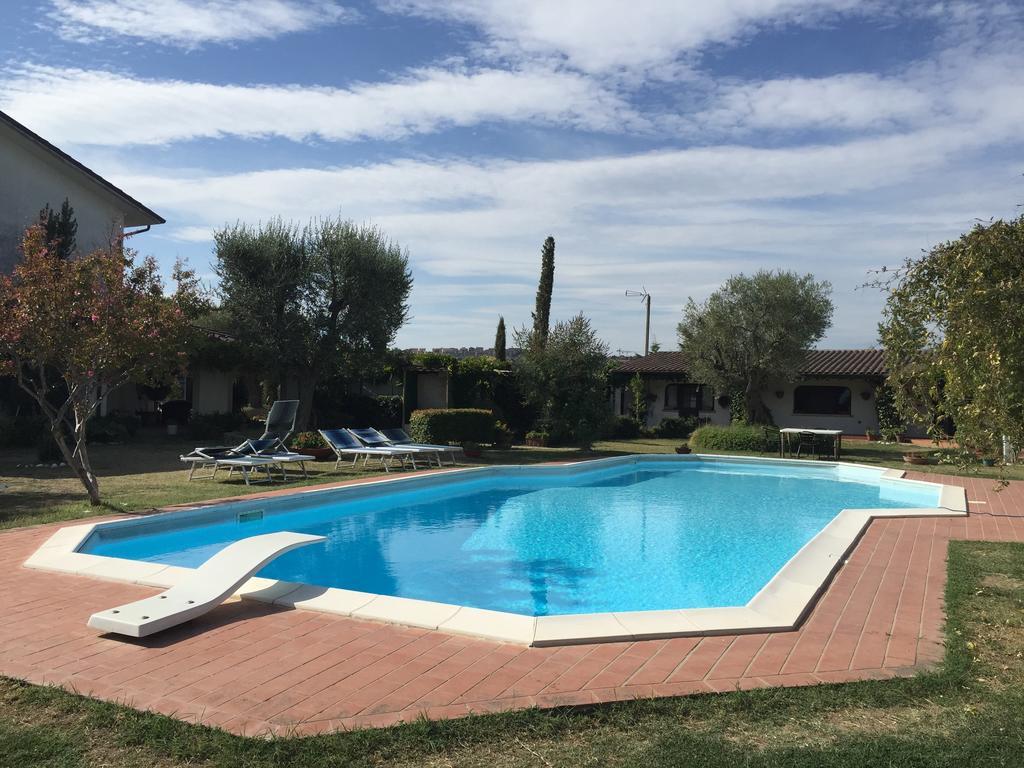 Villa Dolcevita San Costanzo Esterno foto