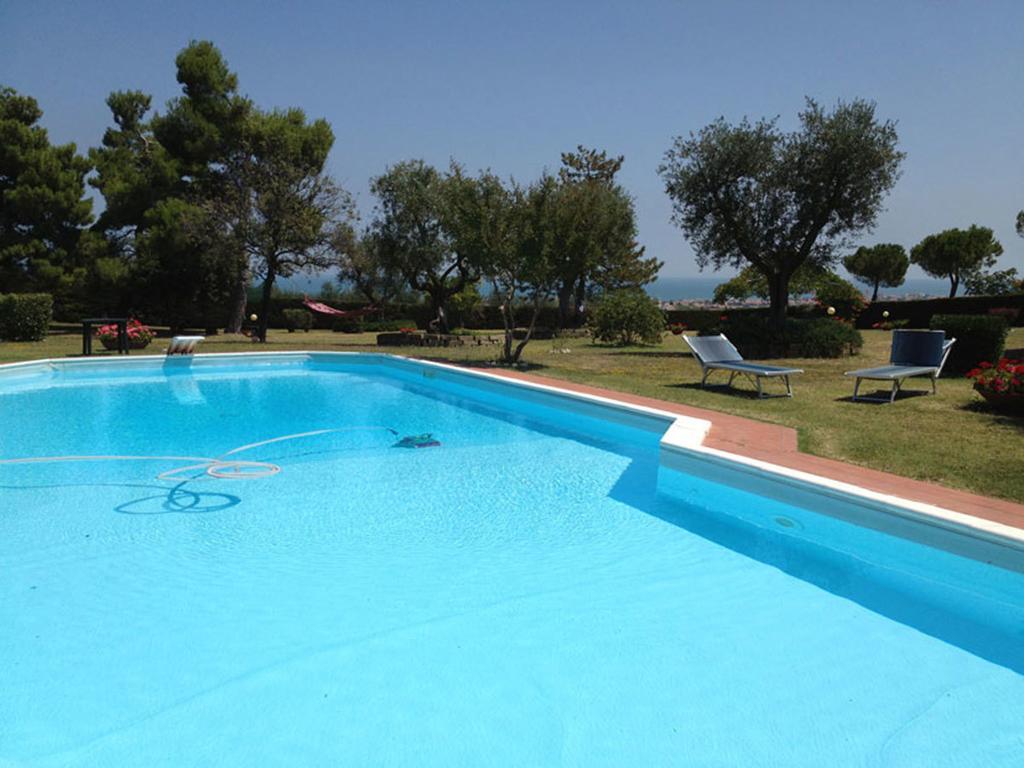 Villa Dolcevita San Costanzo Esterno foto