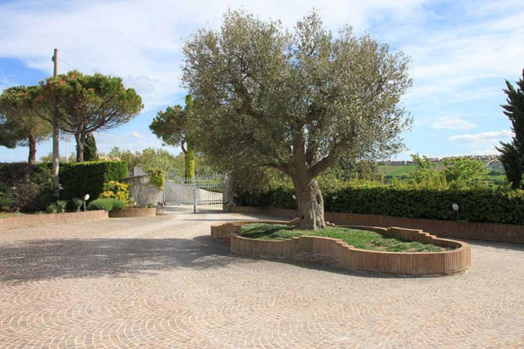 Villa Dolcevita San Costanzo Esterno foto